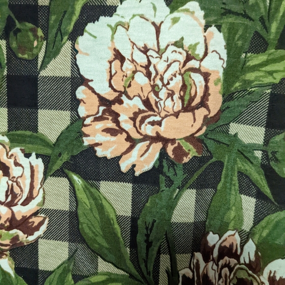 LuLaRoe Irma- size S - Picture 6 of 6
